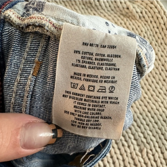 Pilcro Denim Shorts - Picture 3 of 6